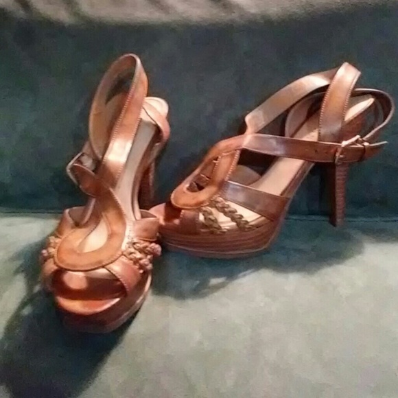 Guess Sandals - Picture 2 of 3